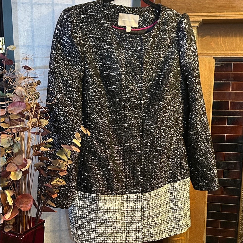 Banana Republic Black and Gray Tweed blazer/coat.